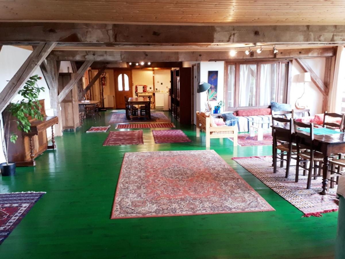 Chambres D'Hotes La Noyeraie Izeron Exterior foto